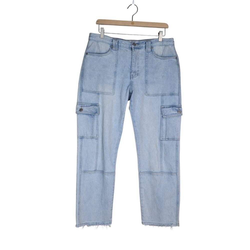 KanCan Women's 9/28 Winston Jean